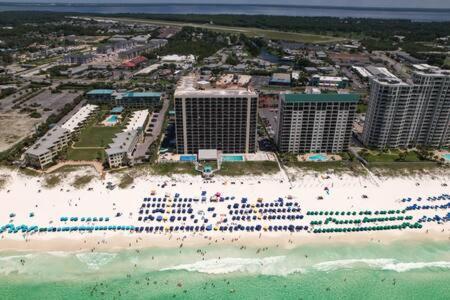 The Oyster By Brightwild-Beachfront Condo Destin Exterior foto